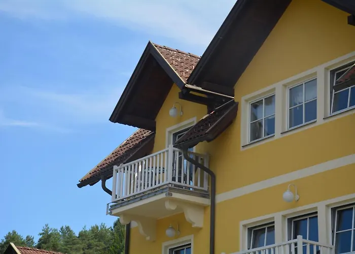 Velden Appartements Am Woerthersee